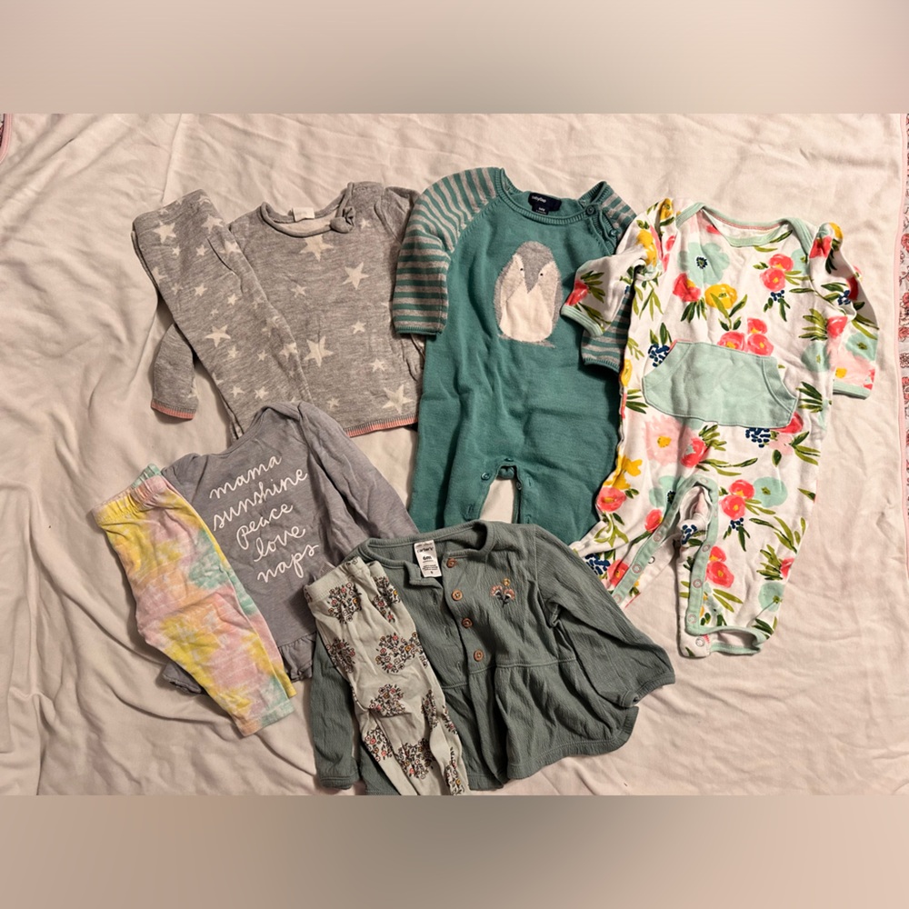 Baby Girl Bundle Size 3-6 months